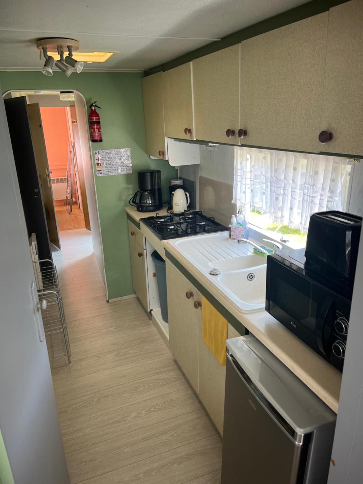 Le Familly Team Hotel Ardres Екстериор снимка