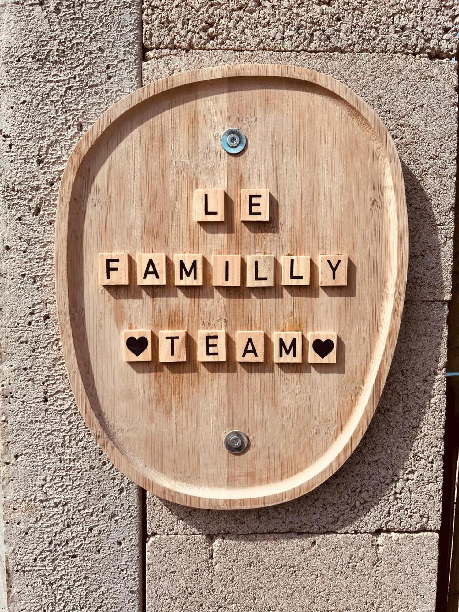 Le Familly Team Hotel Ardres Екстериор снимка